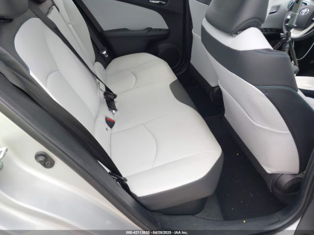 JTDKARFU1H3044393 Toyota Prius Four