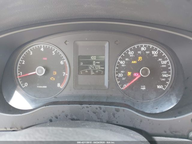 3VW1K7AJ4EM410316 Volkswagen Jetta 2.0l S