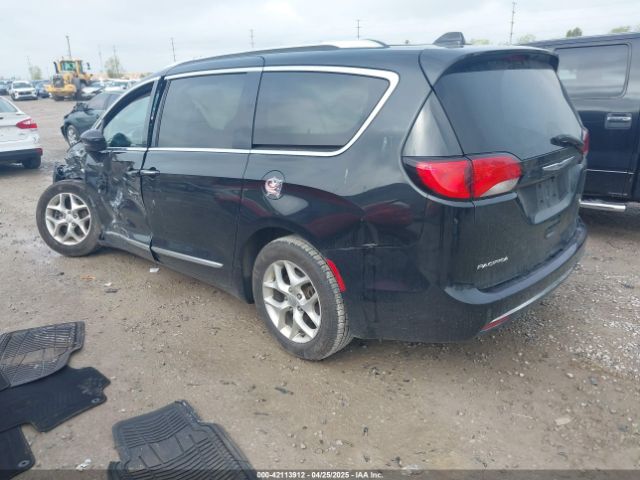 2C4RC1EG4LR108013 Chrysler Pacifica Touring L Plus