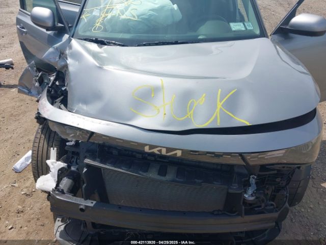 KNDJ23AU0P7874268 KIA SOUL LX
