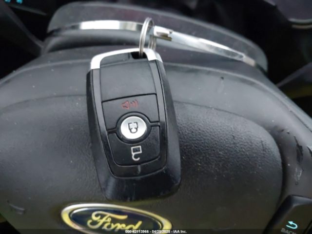 2021 FORD ESCAPE 1FMCU0G60MUA02997 Photo 10