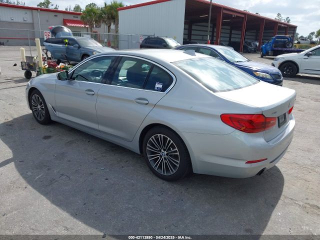 2019 BMW 530I WBAJA7C5XKG911946 Photo 2