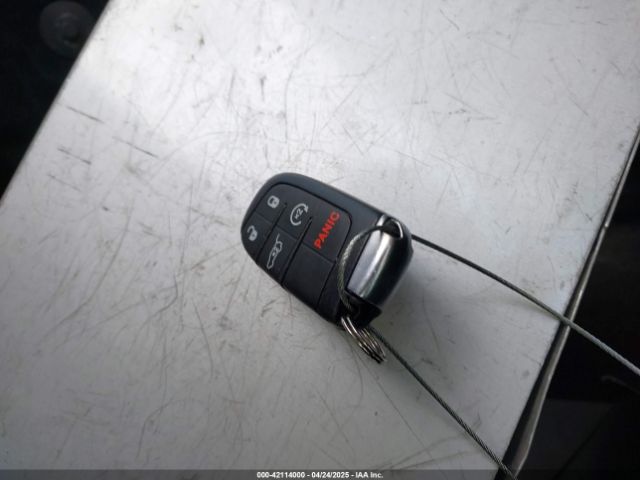 1C4RJFAG7JC388279 Jeep Grand Cherokee Altitude 4x4