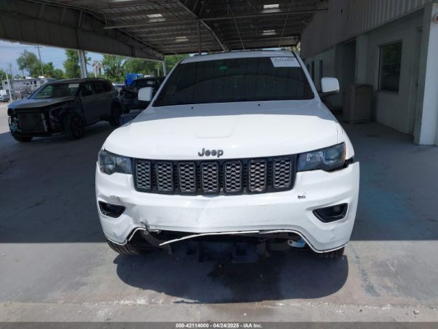 1C4RJFAG7JC388279 Jeep Grand Cherokee Altitude 4x4