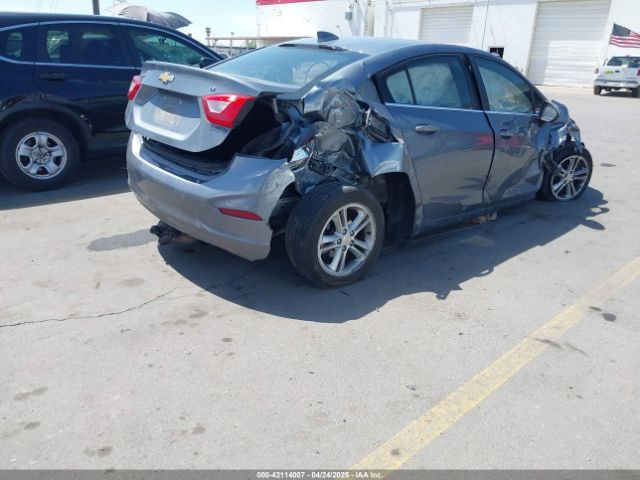 2018 CHEVROLET CRUZE 1G1BE5SM2J7116969 Photo 3