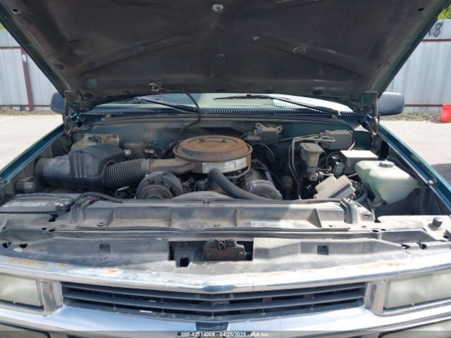 1995 CHEVROLET SUBURBAN 1GNGK26N9SJ397588 Photo 9