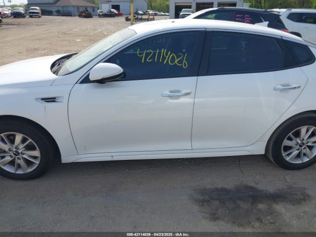 5XXGT4L37JG217435 KIA Optima Lx