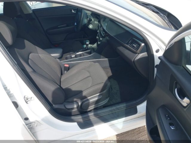 5XXGT4L37JG217435 KIA Optima Lx