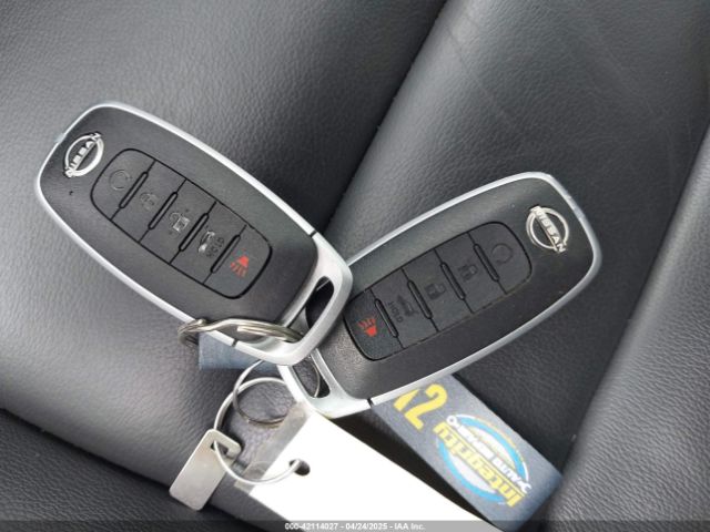 5N1BT3CA2PC749084 Nissan Rogue Sl Fwd