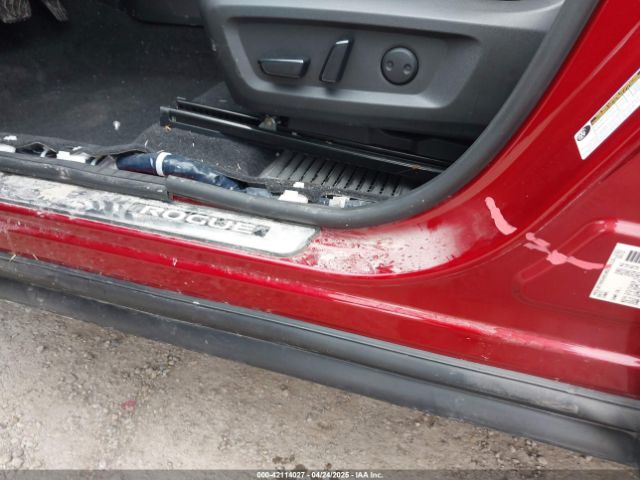 5N1BT3CA2PC749084 Nissan Rogue Sl Fwd