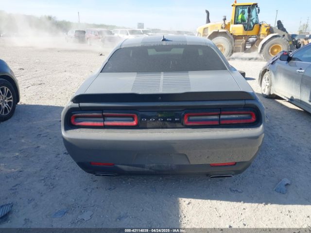 2C3CDZAG8HH617157 Dodge Challenger Sxt