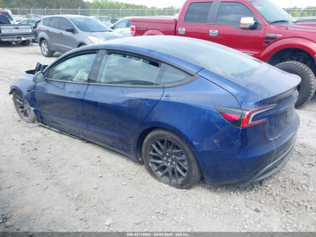 5YJ3E1EB9SF940283 Tesla 2025