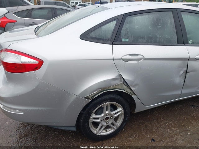 Ford FIESTA SE 2019 3FADP4BJ7KM138389 Image 6