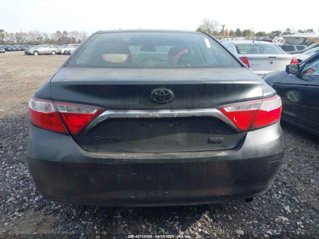 4T1BD1FK0FU145824 Toyota Camry Hybrid Le