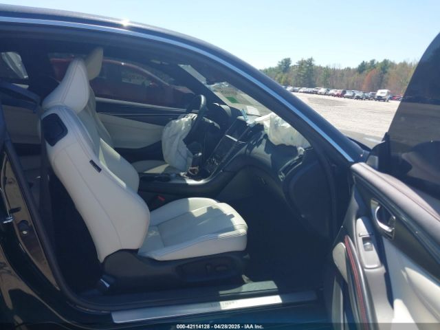 JN1FV7LL5NM680815 Infiniti Q60 Red Sport 400 Awd