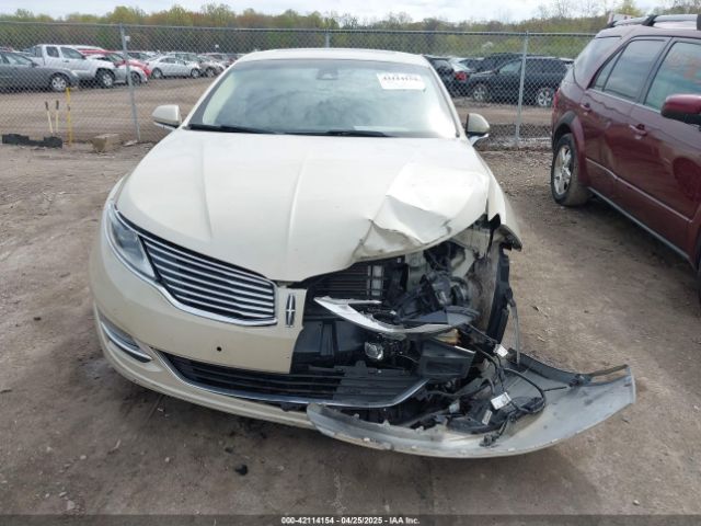 3LN6L2JK7ER821385 Lincoln MKZ
