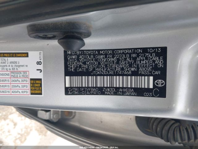 JTDKN3DUXE1747468 Toyota Prius Two