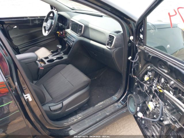 KNDPMCAC1L7704734 KIA Sportage Lx