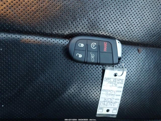 1C4RJFCT9EC231840 Jeep Grand Cherokee Overland