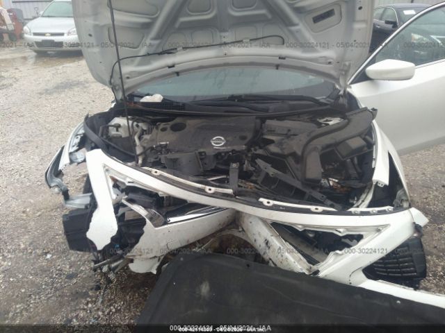 1N4AL3AP5FC235385 Nissan 2015