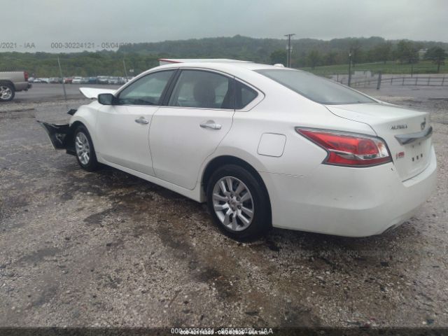 1N4AL3AP5FC235385 Nissan 2015