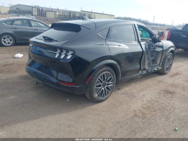 2024 FORD MUSTANG MACH-E 3FMTK3SU3RMA31466 Photo 3