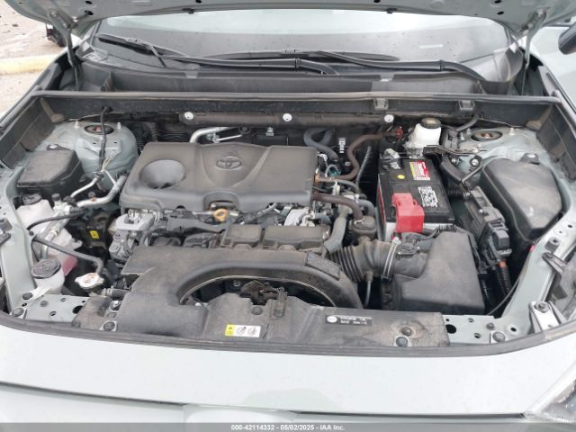2T3C1RFV8MW131096 Toyota Rav4 Xle Premium