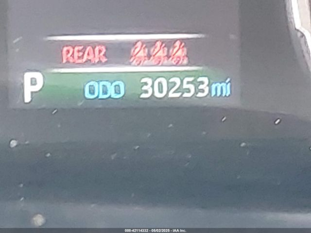 2T3C1RFV8MW131096 Toyota Rav4 Xle Premium