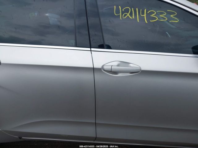 2G1105SA9H9167992 Chevrolet IMPALA 1LT
