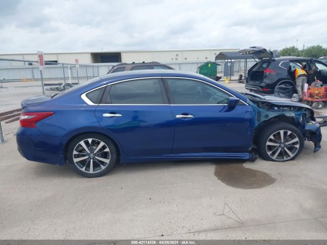 1N4AL3AP2HN347052 Nissan Altima 2.5 Sr