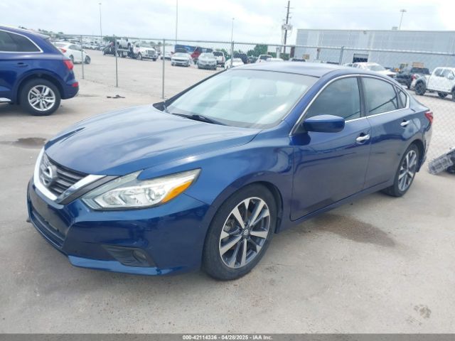 1N4AL3AP2HN347052 Nissan Altima 2.5 Sr