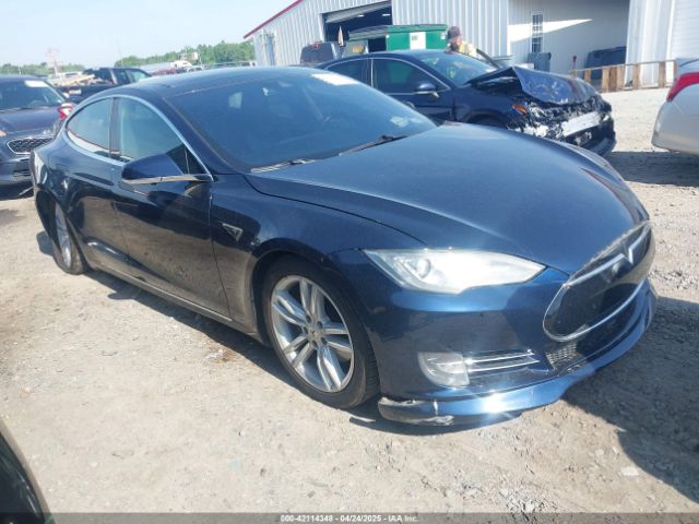 2015 TESLA MODEL S 5YJSA1H28FFP77571