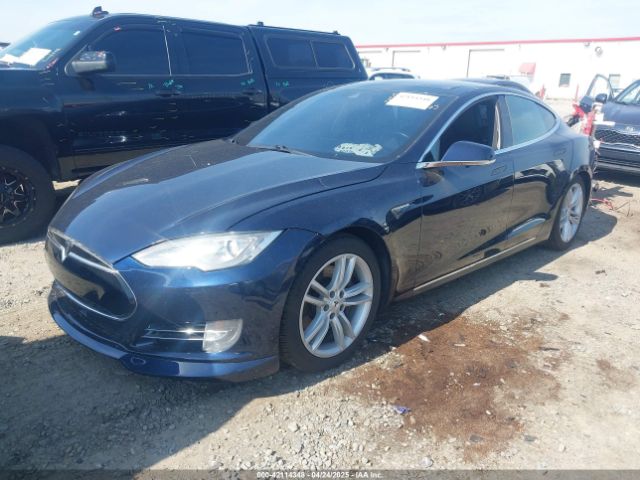 2015 TESLA MODEL S 5YJSA1H28FFP77571 Photo 1