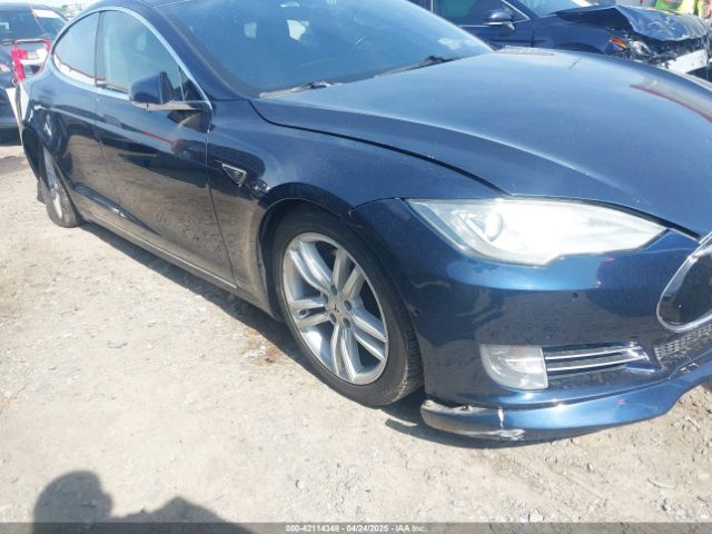2015 TESLA MODEL S 5YJSA1H28FFP77571 Photo 5