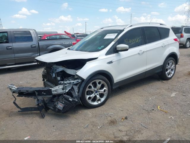 1FMCU9J95GUB81033 Ford Escape Titanium