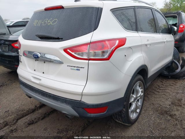 1FMCU9J95GUB81033 Ford Escape Titanium