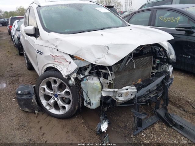 1FMCU9J95GUB81033 Ford Escape Titanium