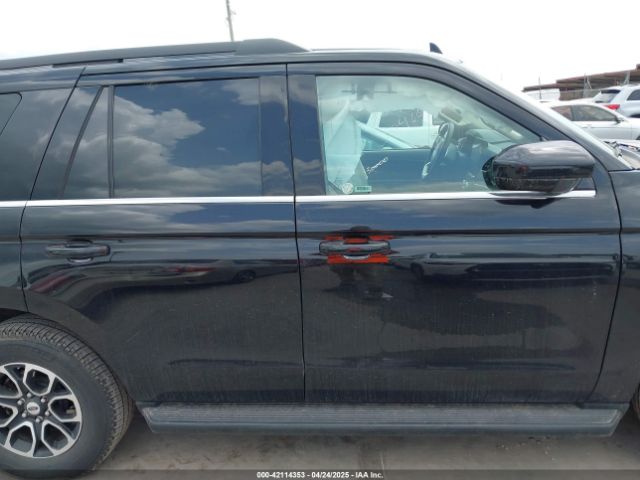 1FMJU1J8XREA41234 Ford Expedition Xlt