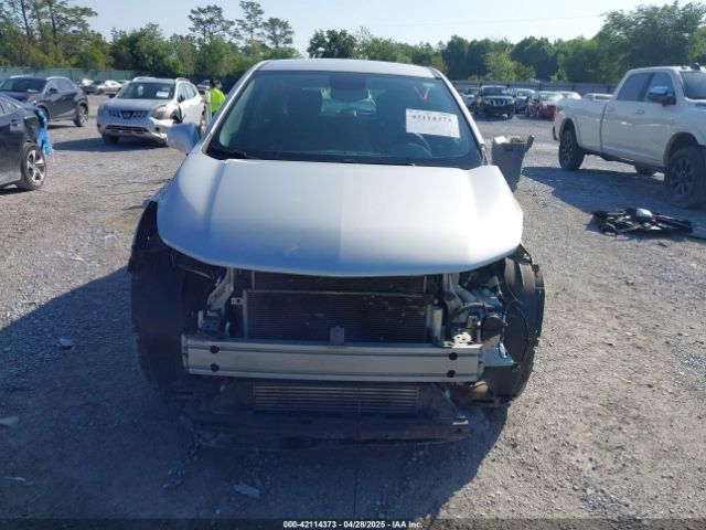 3GNCJKSB3JL247772 Chevrolet TRAX LS