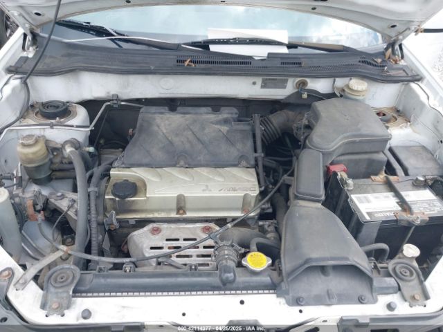 2005 MITSUBISHI OUTLANDER JA4LX41F95U031468 Photo 9