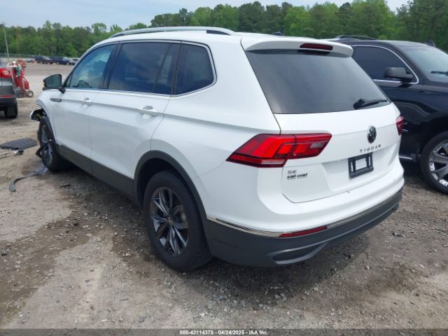 2022 VOLKSWAGEN TIGUAN 3VV3B7AX3NM176770 Photo 2