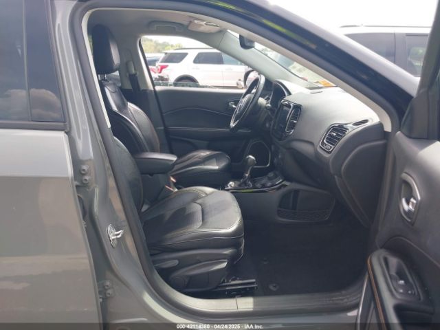 3C4NJDCB3KT734161 Jeep Compass Limited 4x4
