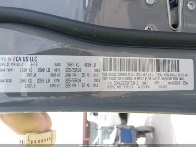3C4NJDCB3KT734161 Jeep Compass Limited 4x4