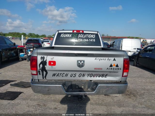 1C6RR6KT1KS746771 RAM 1500 Classic Tradesman  4x2 5'7 Box