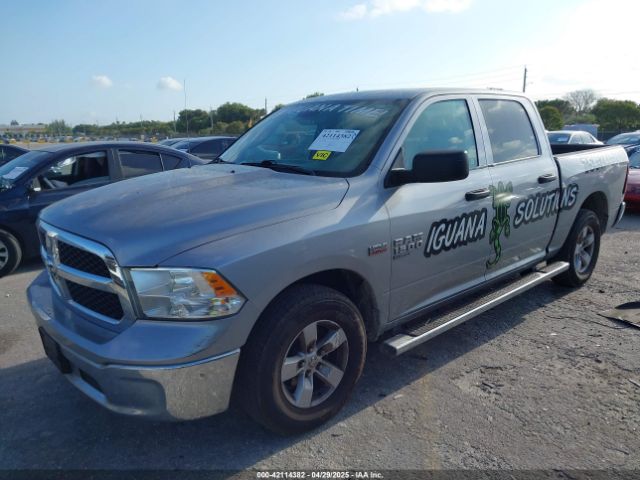 1C6RR6KT1KS746771 RAM 1500 Classic Tradesman  4x2 5'7 Box