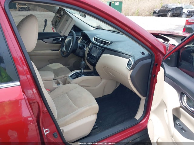 KNMAT2MV7GP670160 Nissan ROGUE SV