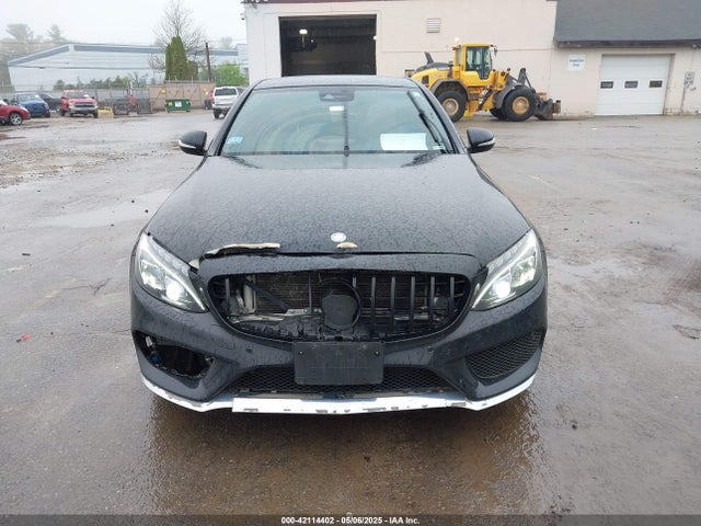 55SWF6GB7FU028521 Mercedes-Benz C 400 4matic