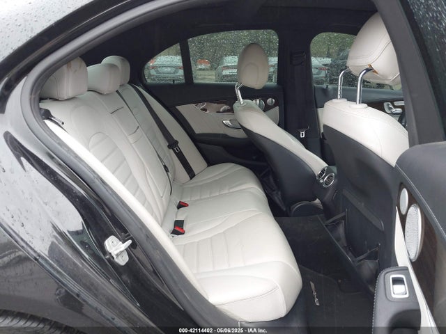 55SWF6GB7FU028521 Mercedes-Benz C 400 4matic