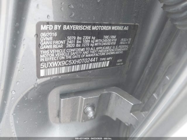 2017 BMW X3 5UXWX9C5XH0T02441 Photo 8