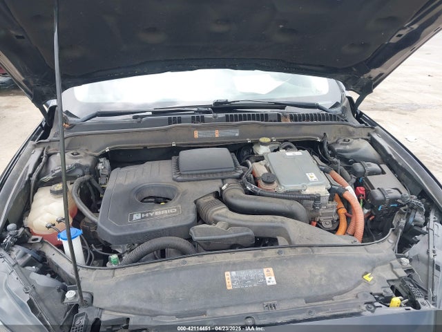 3FA6P0LU2JR131863 Ford Fusion Hybrid Se